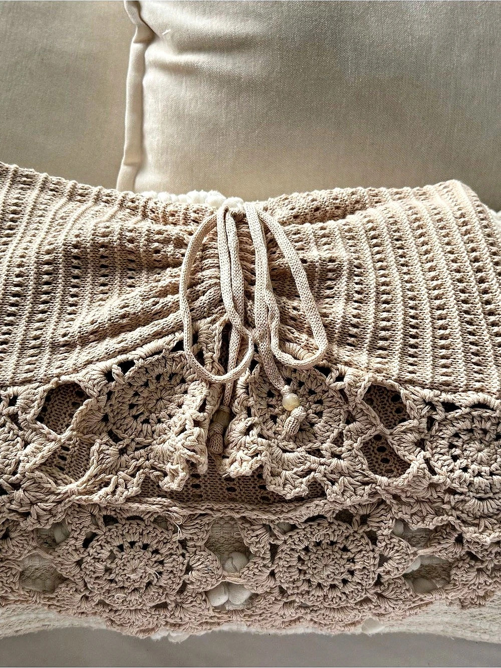 Isla Crochet tube/tank in beige Like New